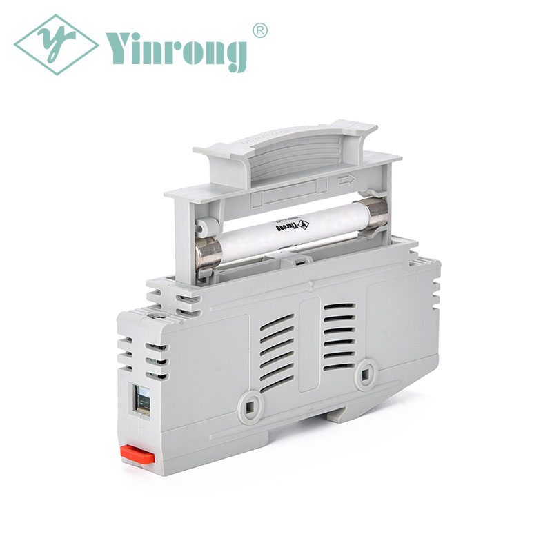 ஏன் 1500VDC 30A 10×85mm சோலார் PV DIN ரெயில் ஃப்யூஸ் ஹோல்டர் நவீன சூரிய சக்தி அமைப்புகளுக்கு முக்கியமான பாதுகாப்பு கூறு ஆகும்